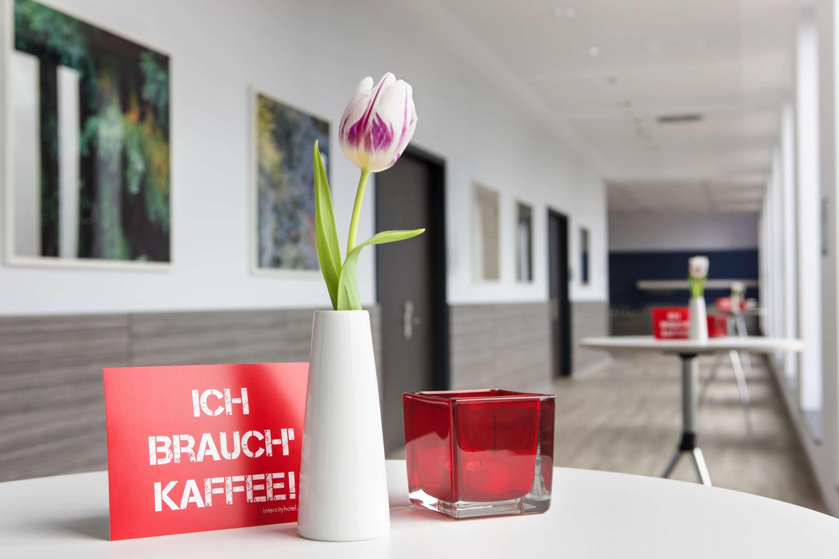 Intercityhotel Hamburg Dammtor-Messe Екстер'єр фото