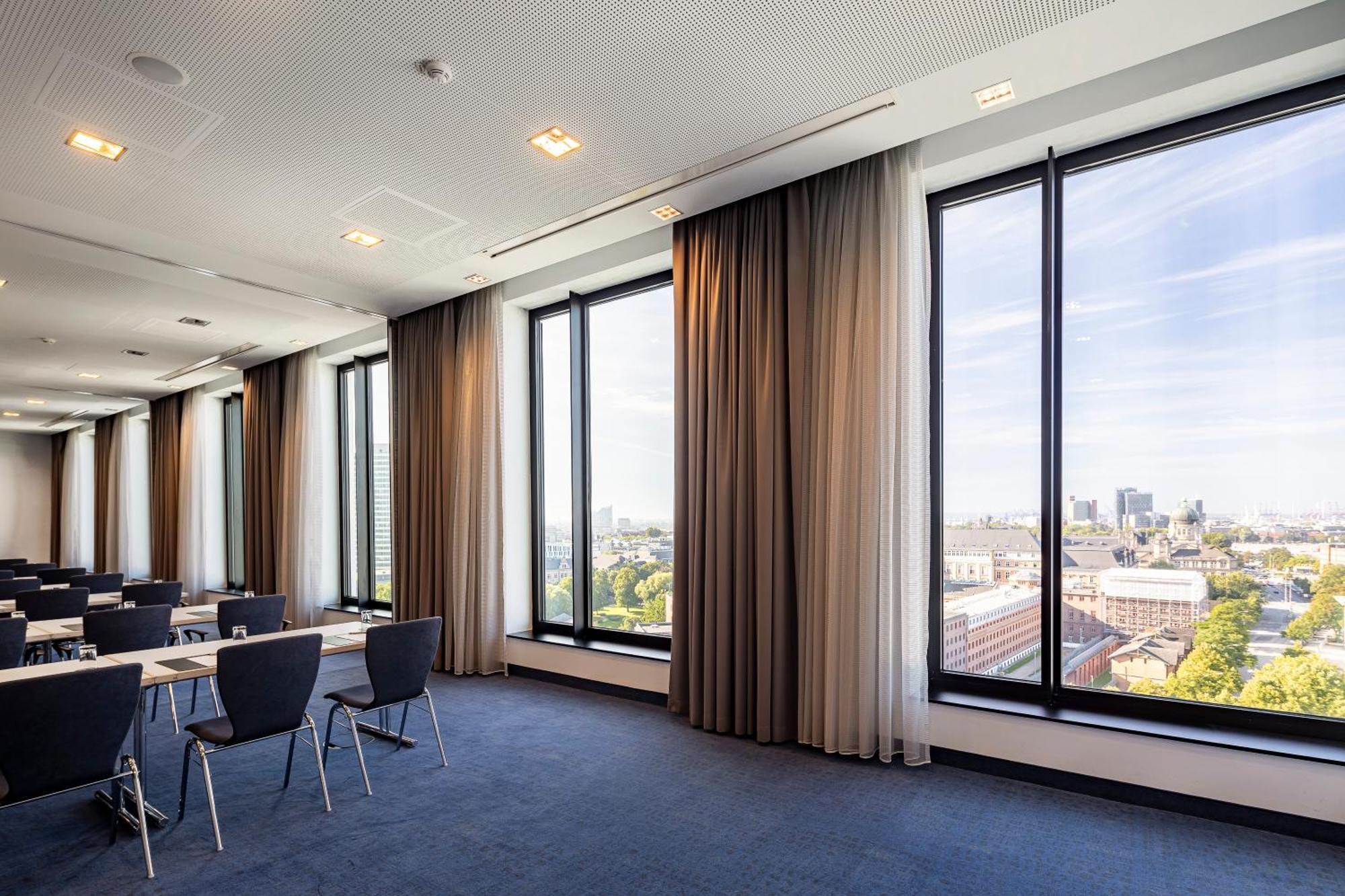 Intercityhotel Hamburg Dammtor-Messe Екстер'єр фото