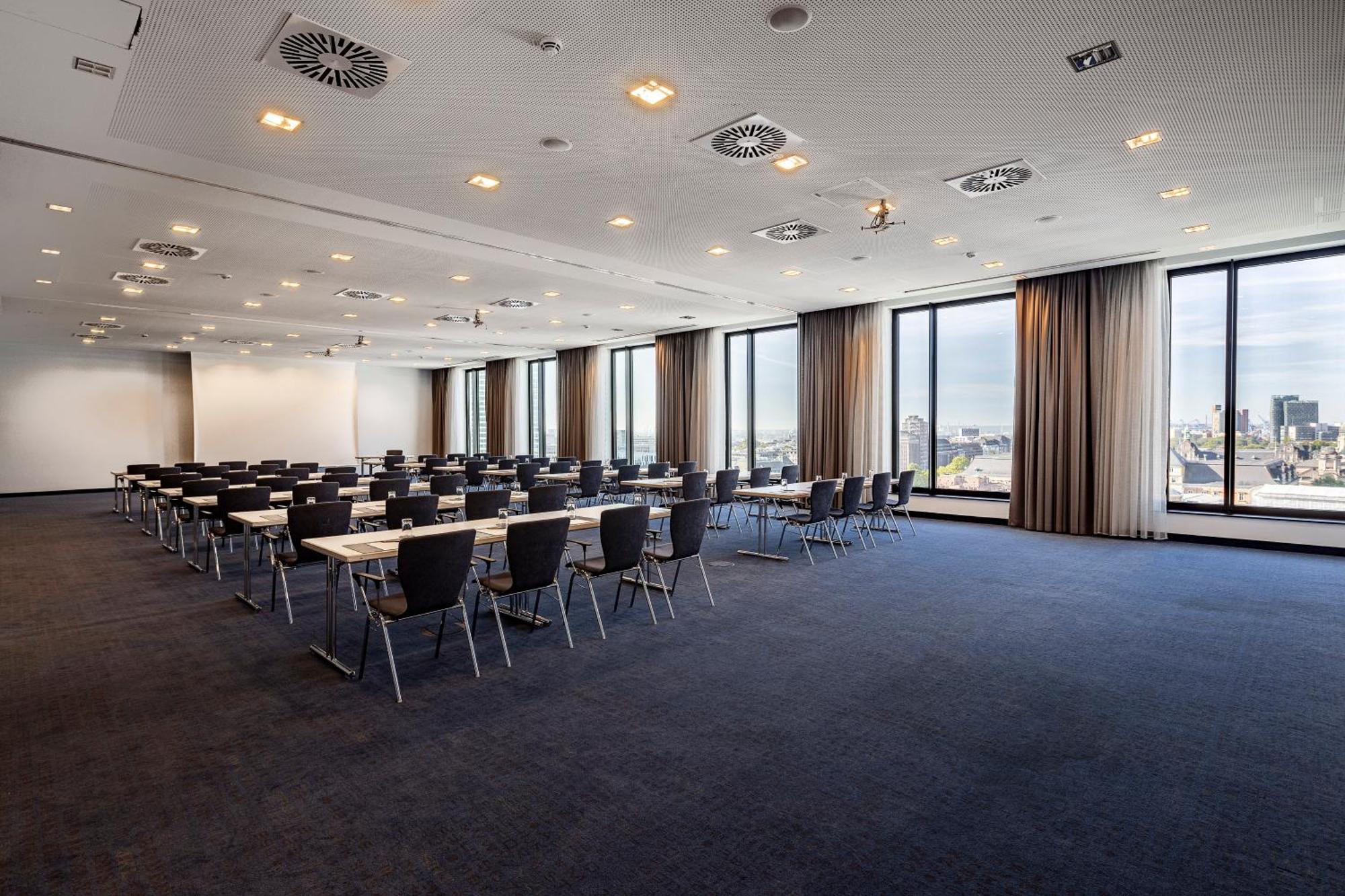 Intercityhotel Hamburg Dammtor-Messe Екстер'єр фото