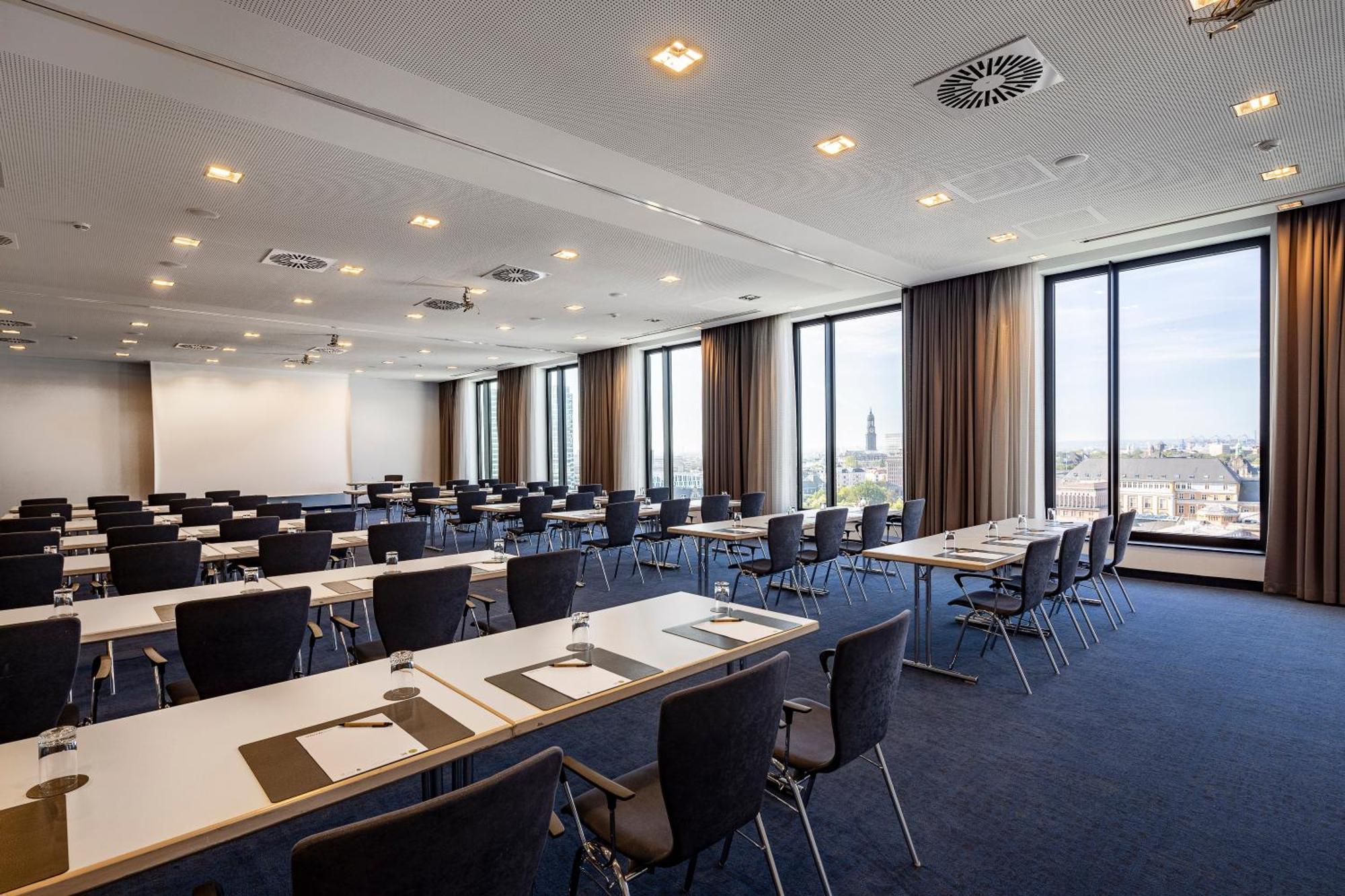 Intercityhotel Hamburg Dammtor-Messe Екстер'єр фото