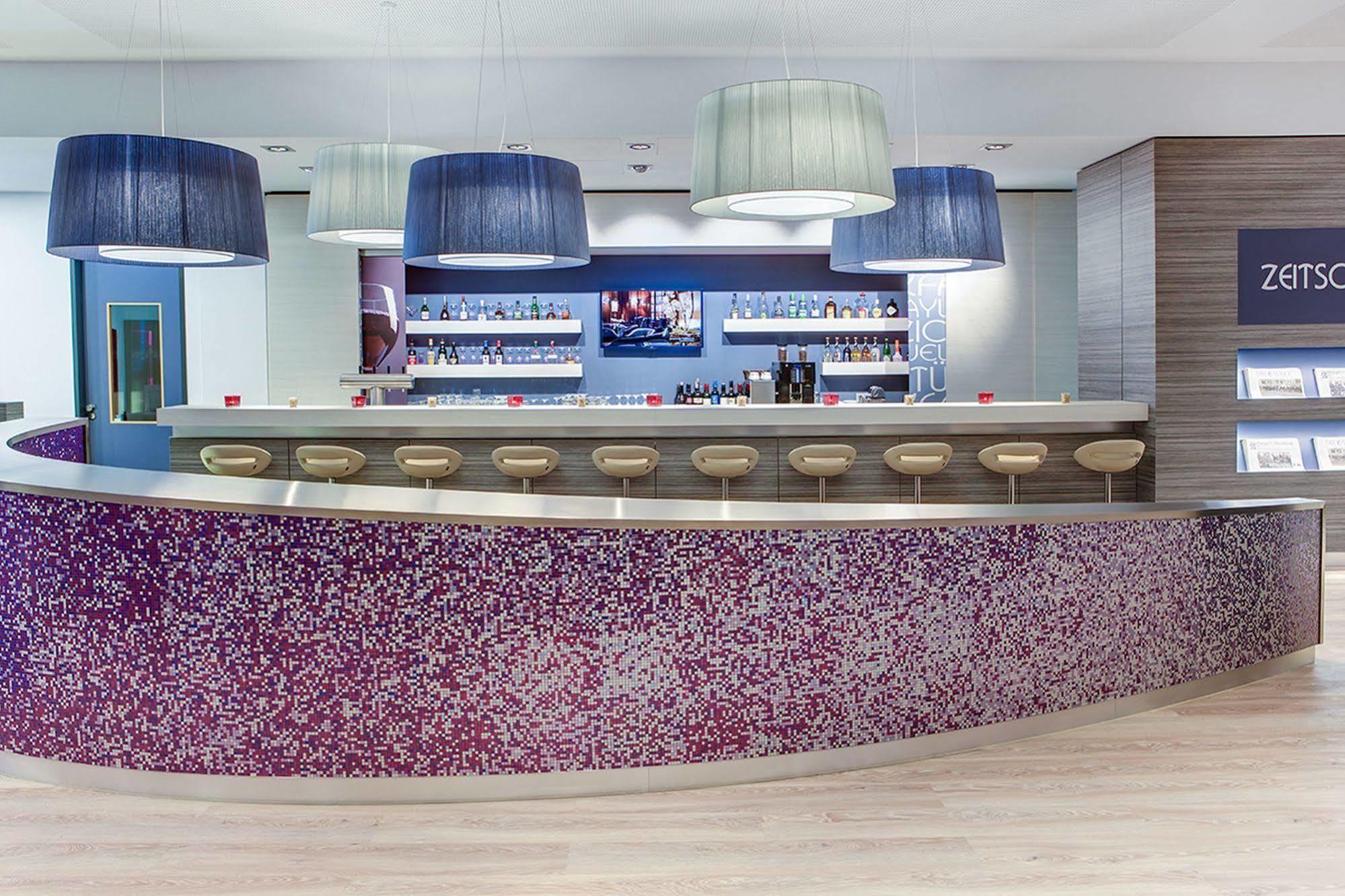 Intercityhotel Hamburg Dammtor-Messe Екстер'єр фото